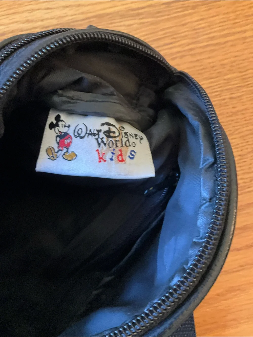 Walt Disney World Kids Adjustable Strap Fanny Pack, Great Condition!